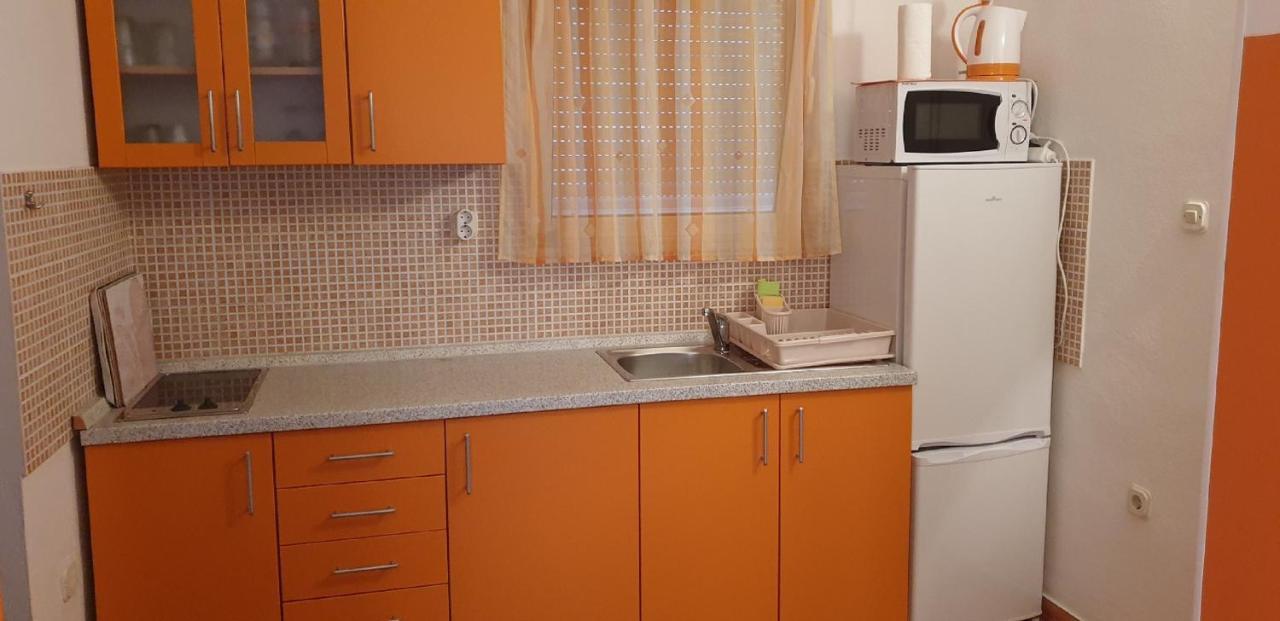 ביוגראד נה מורו Apartments Jannine מראה חיצוני תמונה