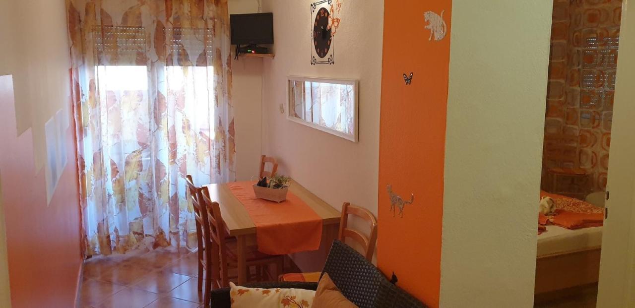 ביוגראד נה מורו Apartments Jannine מראה חיצוני תמונה
