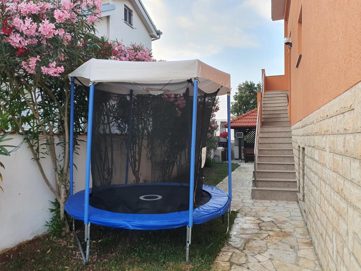 ביוגראד נה מורו Apartments Jannine מראה חיצוני תמונה