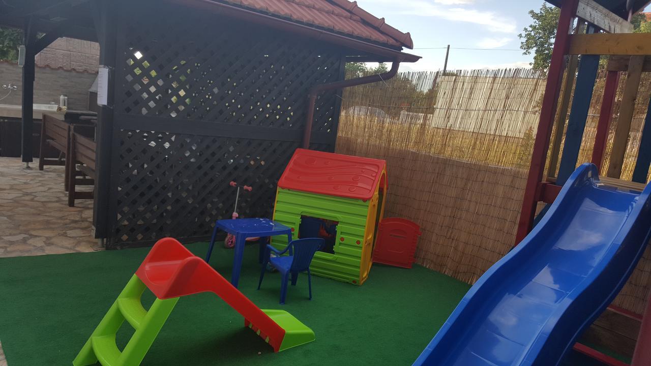 ביוגראד נה מורו Apartments Jannine מראה חיצוני תמונה