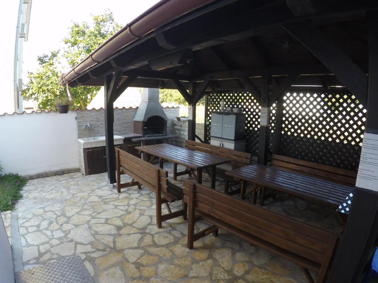 ביוגראד נה מורו Apartments Jannine מראה חיצוני תמונה